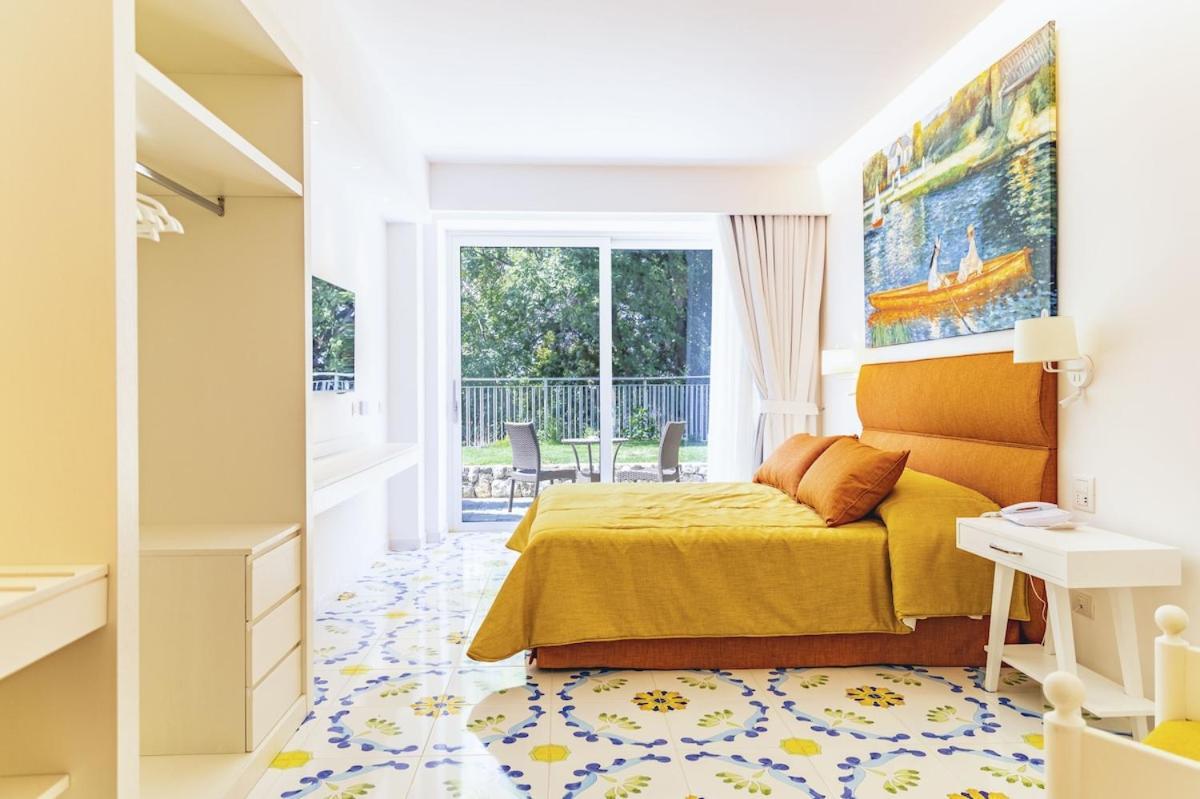 Unique View With Private Pool Near Villa Sorrente