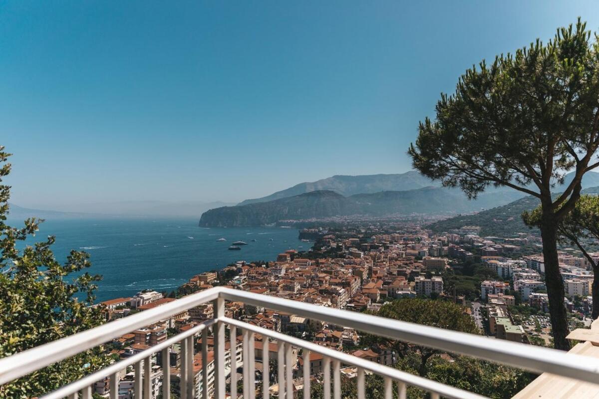 Unique View With Private Pool Near