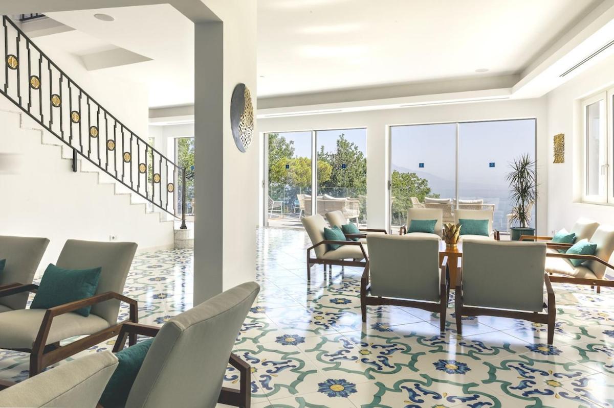 Unique View With Private Pool Near Villa