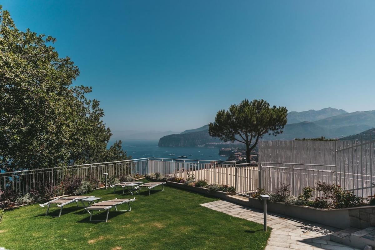 Unique View With Private Pool Near Villa Sorrente