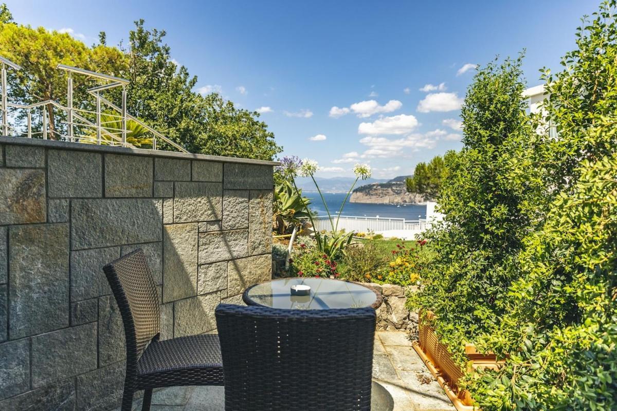 Villa Unique View With Private Pool Near Sorrente
